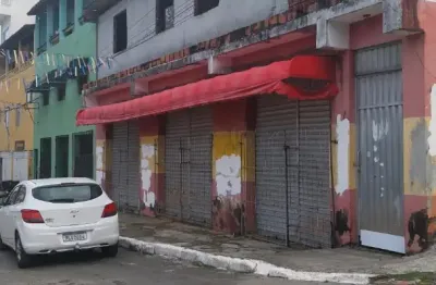 Vendo este ponto comecial  rua do mercado forte  aceita proposta e permuta