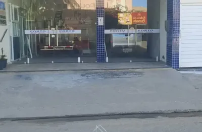 Ponto comercial no centro de porto de sauipe, frente de rua, local privilegiado