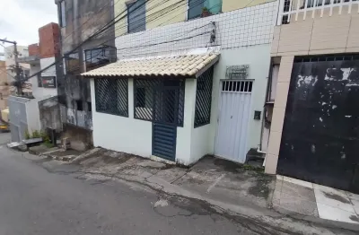 Apartamento com 2 quartos à venda na Rua Antônio Casaes, 26, Itapuã, Salvador
