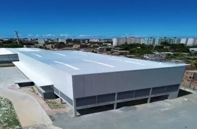 Vendo galpão em lauro de freitas pé  direito 12mts ,área total 7.742m2 valor a combinar