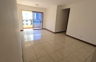 Apartamento com 3 quartos à venda na Rua Edístio Pondé, 115, Stiep, Salvador