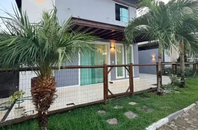 Casa à Venda no Condomínio Porto Sol Residencial - 3 quartos, sendo 2 suítes.