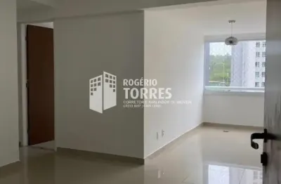 Apartamento a venda de 2/4, 1 suíte e garagem no cond. Paralela Plus na PARALELA