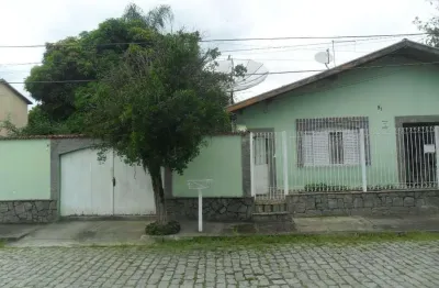 Casa com 4 dormitórios à venda, 200 m² por r$ 800.000,00 - centro - pindamonhangaba/sp