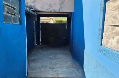 Sobrado com 2 quartos para locação, bosque da princesa - pindamonhangaba