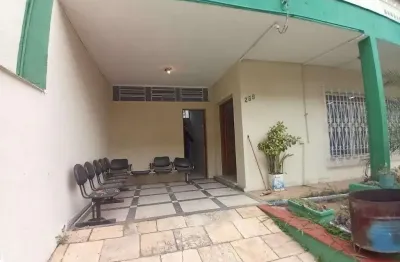 Sobrado com 4 dormitórios para alugar, 306 m² por r$ 5.496,33/mês - centro - pindamonhangaba/sp
