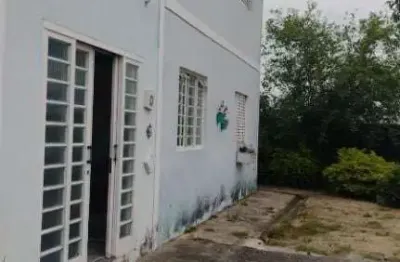 Apartamento com 2 dormitórios à venda, 54 m² por r$ 135.000,00 - mombaça - pindamonhangaba/sp