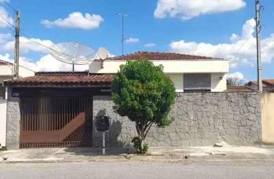 Casa com 3 quartos à venda na Vila Rica, Pindamonhangaba 