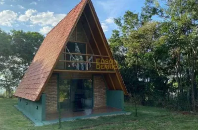 Casa com 1 quarto à venda em Goiabal, Pindamonhangaba 