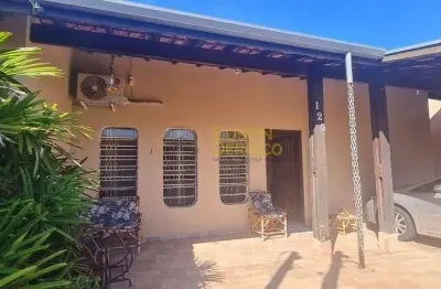 Casa com 3 quartos à venda no São Benedito, Pindamonhangaba 