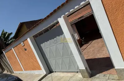 Casa com 3 quartos à venda no Azeredo, Pindamonhangaba 