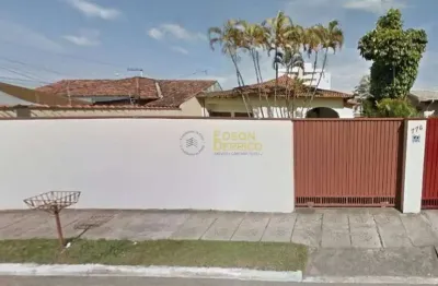 Casa com 3 quartos à venda no São Benedito, Pindamonhangaba 