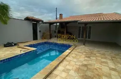 Casa com 3 quartos à venda no Crispim, Pindamonhangaba 
