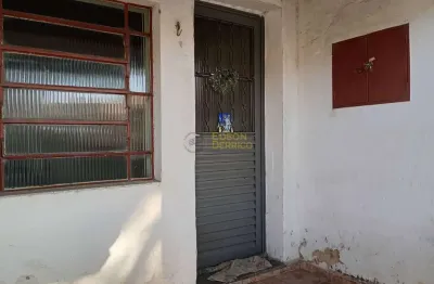 Casa á venda com 3 quartos, parque são benedito - pindamonhangaba