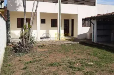 Sobrado á venda com 3 quartos, campo alegre - pindamonhangaba