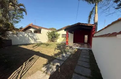 Casa com 3 quartos para alugar no Crispim, Pindamonhangaba 