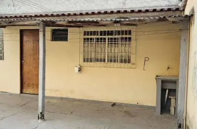 Casa com 3 quartos para alugar na Bela Vista, Pindamonhangaba 