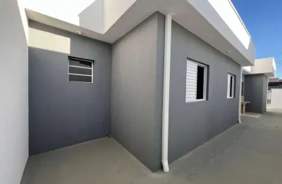Casa com 2 quartos à venda no Moreira César, Pindamonhangaba 
