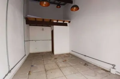 Casa comercial para alugar no Tabaú, Pindamonhangaba 