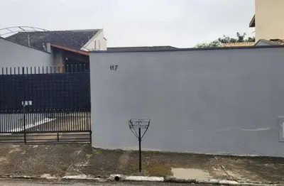 Casa para locação com 2 quartos, jardim santa cecília - pindamonhangaba