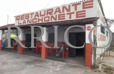 Casa comercial à venda no Feital, Pindamonhangaba 