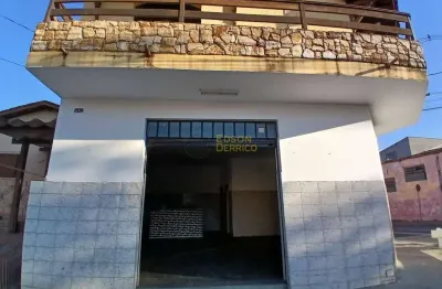 Casa comercial para alugar no Tabaú, Pindamonhangaba 
