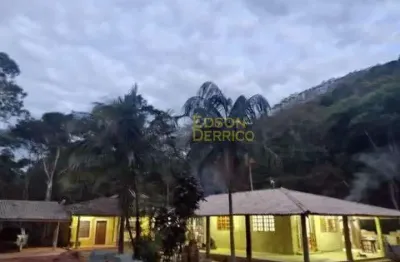 Casa com 4 quartos à venda no Piracuama, Pindamonhangaba 
