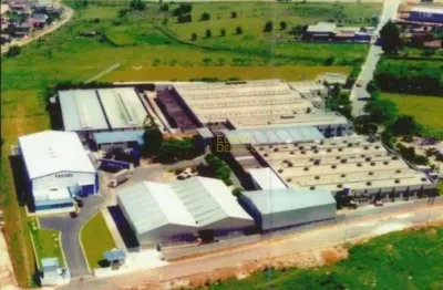 Galpão comercial para locação, triângulo, pindamonhangaba.