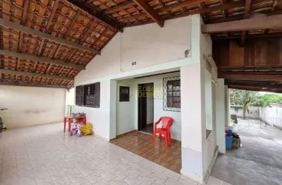 Casa com 3 quartos à venda no Parque São Benedito, Pindamonhangaba 