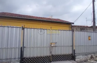 Casa com 2 quartos à venda no Parque São Domingos, Pindamonhangaba 