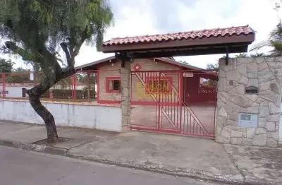 Casa com 3 quartos à venda no Parque Lago Azul, Pindamonhangaba 