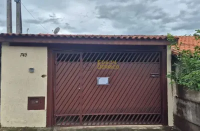 Casa com 2 quartos à venda no Triângulo, Pindamonhangaba 