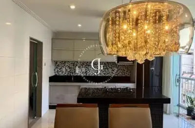 3 quartos grande ao lado do supermercado Carone na av, Champagnat, perto do Mari