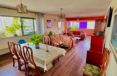 Apartamento 3 Quartos à venda na batista campos, 250m²|3 Suítes|1 por andar