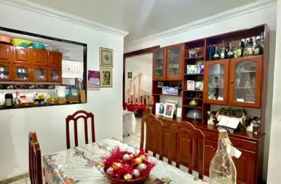 Casa com 3 Quartos à venda na Pedreira, 350m² - Quintal grande e arborizado!!!