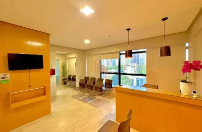 Vendo ou Alugo Duas Salas Comerciais no ED. Acrópole, 60m² | MOBILIADA