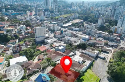 Terreno à venda no Centro, Blumenau 