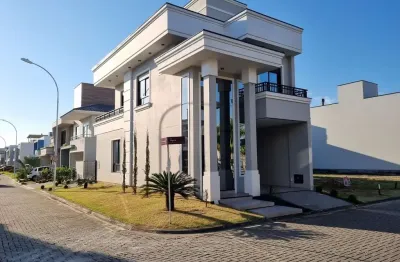Casa alto padrão de 3 dormitórios | 1 suíte | deltaville | biguaçu