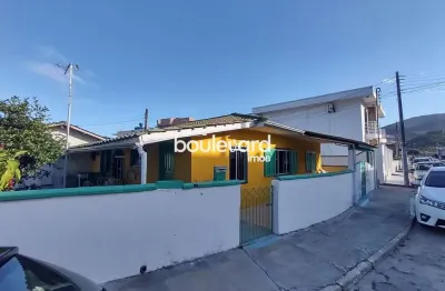 Casa com 4 dormitórios | fazenda da armação | governador celso ramos