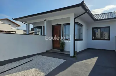Casa com 2 quartos à venda na Rua Erica Junkes Gorges, 200, Bela Vista, Palhoça