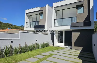 Sobrado de 3 dormitórios | 1 suíte | 2 demi-suítes | forquilhas