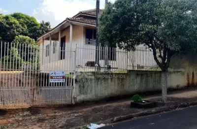 Casa com 3 quartos à venda na Rua Rio Grande do Norte, 350, Centro, Cambé