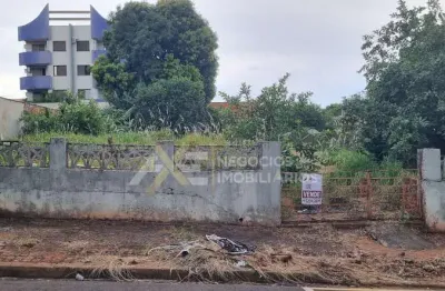 Terreno à venda na Rua Estados Unidos, 205, Centro, Cambé