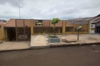 Casa a venda com edicula no fundo no jardim santo antonio em cambe