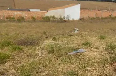 Terreno à venda na Rua Praia de Leste, S/N, Jardim Bella Vida, Cambé