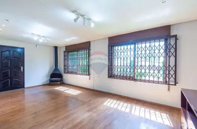 Casa com 3 quartos à venda na Rua Luiz Toledo, 147, Dom Feliciano, Gravataí