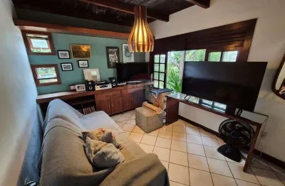 Casa com 4 quartos à venda na Avenida Praia de Guarujá, 571-467, Vilas do Atlantico, Lauro de Freitas