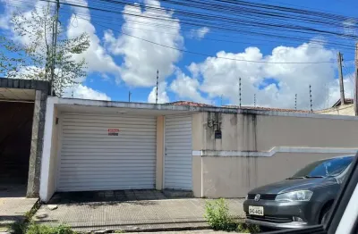 Casa com 5 quartos para alugar na Rua Domingos Correia, 327, Ouro Preto, Arapiraca