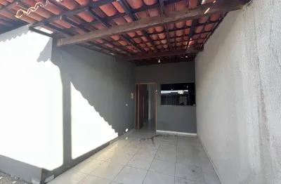 Casa com 2 quartos para alugar na Rua Santa Sophia, 162, Canafístula, Arapiraca