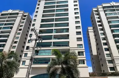 Vendo Apartamento no Condomínio RENAISSANCE na Alameda das Árvores.